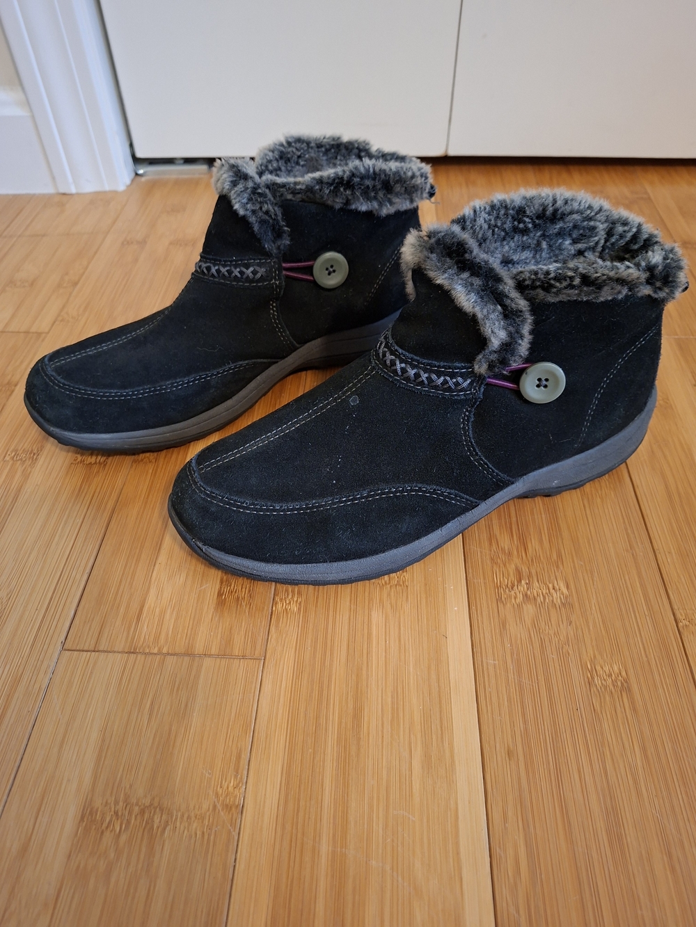 Easy Spirit Essleighride Black Suede Faux Fur Ankle Boots, Size 8.5